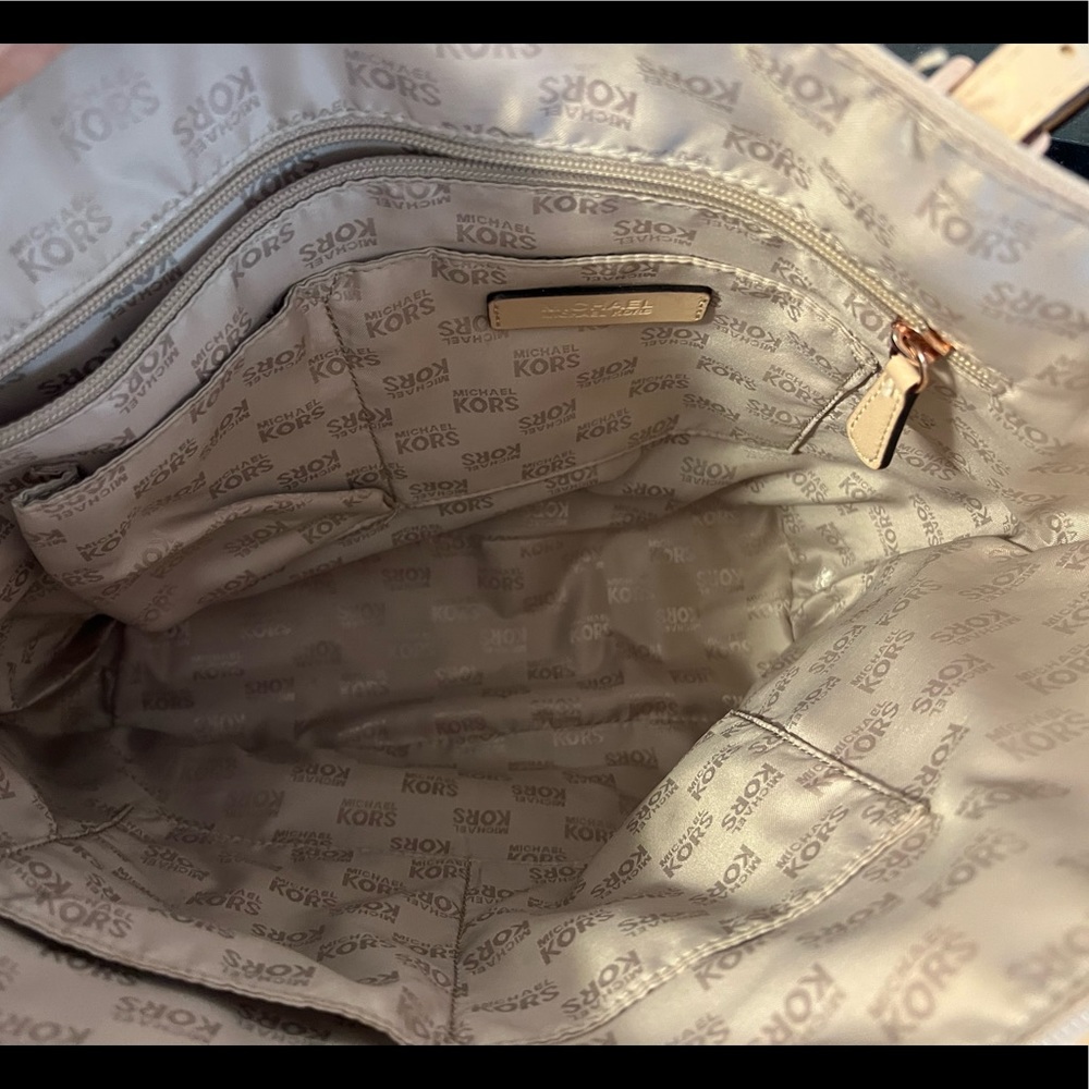 Michael Kors Tote - Picture 5 of 6